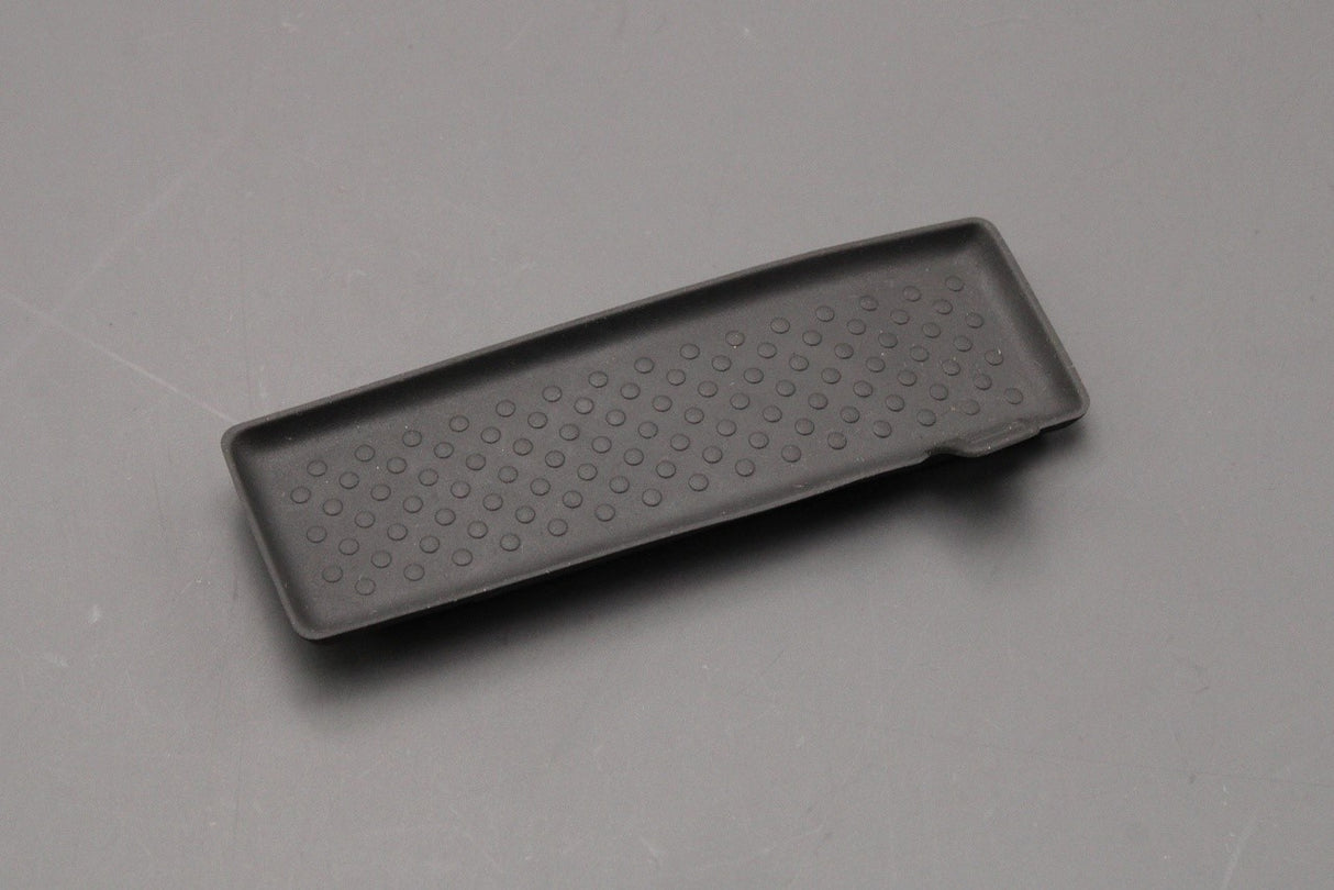 VW Arteon 17-on Passat B8 centre console storage insert 3G0863135 82V