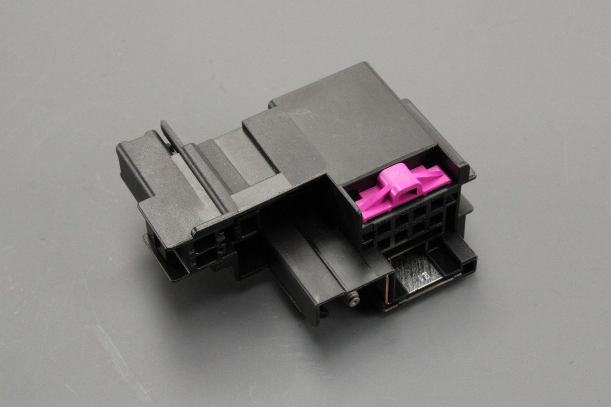 VW Arteon T-Roc Passat SEAT Skoda Octavia battery relay plate 5Q0937503C