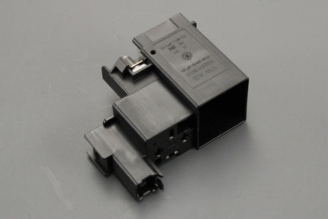 VW Arteon T-Roc Passat SEAT Skoda Octavia battery relay plate 5Q0937503C
