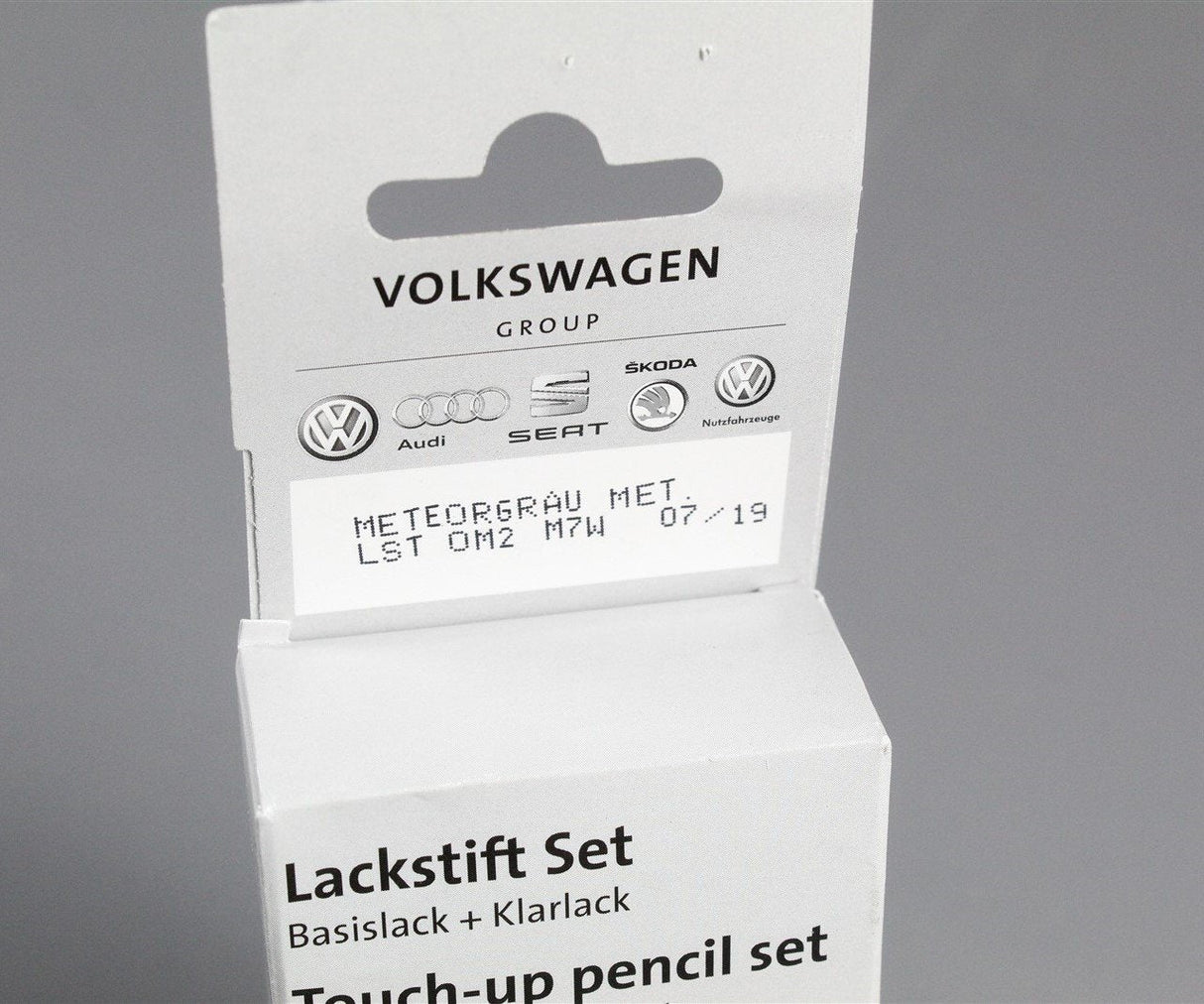 Audi touch up paint set 9ml Meteor Graphite Grey Metallic M7W LST0M2M7W