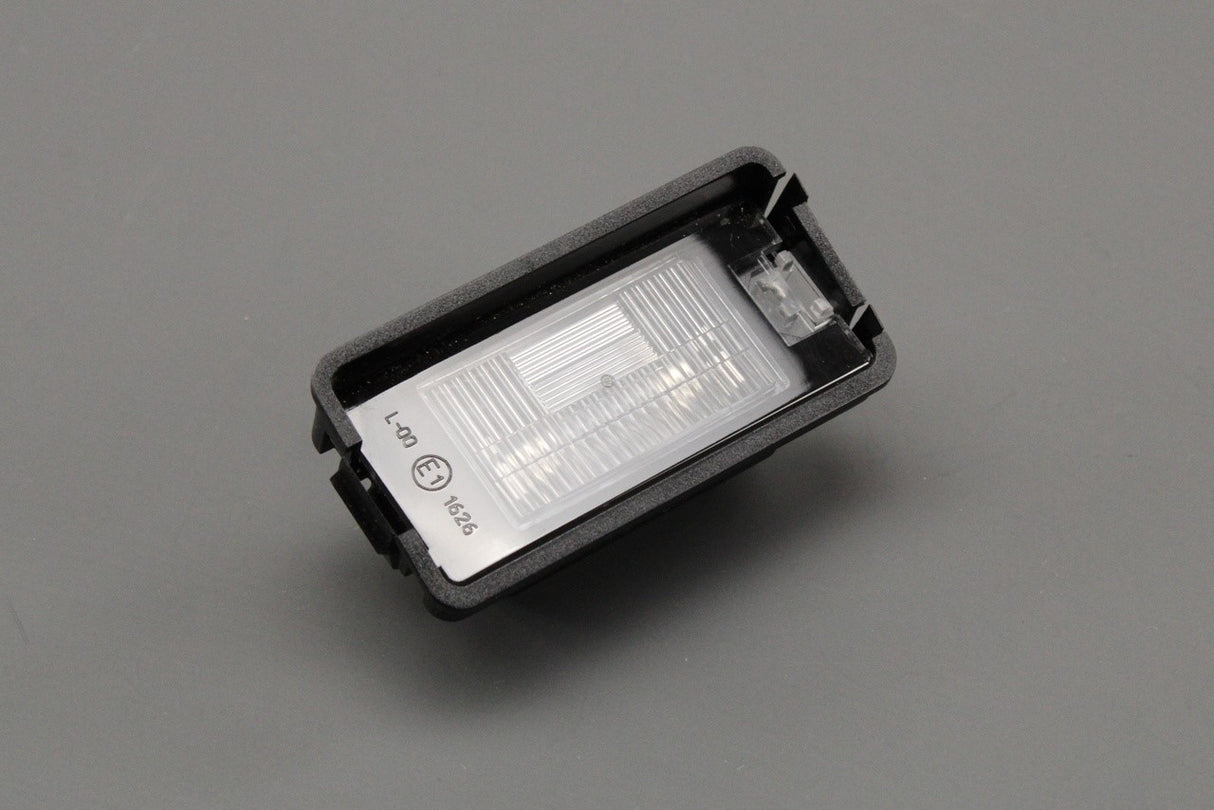 SEAT Leon 1M Ibiza Altea Toledo rear number plate light 5P0943021
