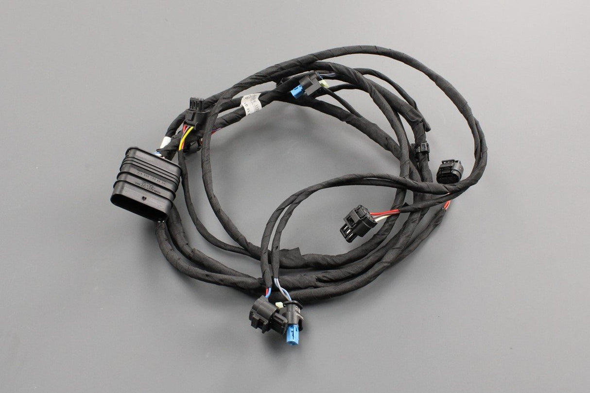 Mercedes-Benz electrical wiring harness A1725409010