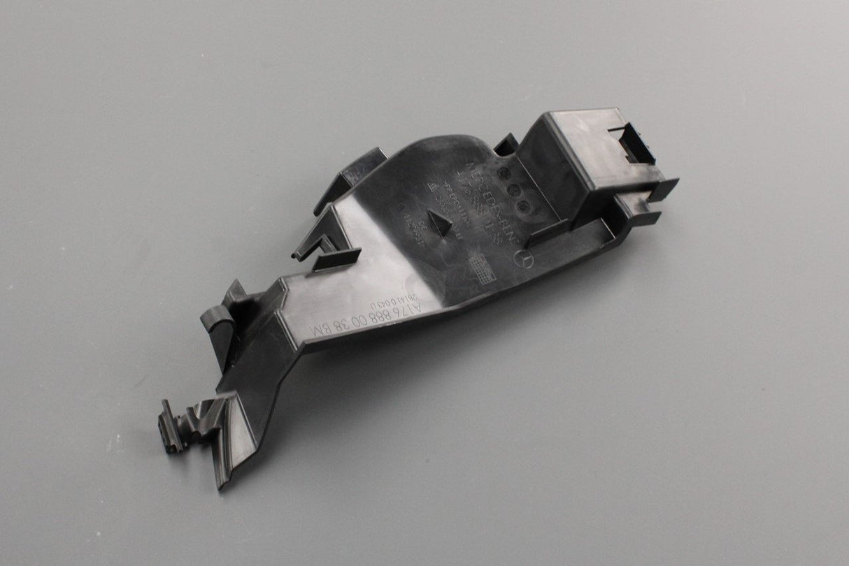 Mercedes-Benz A-Class air duct (right) A176888013864