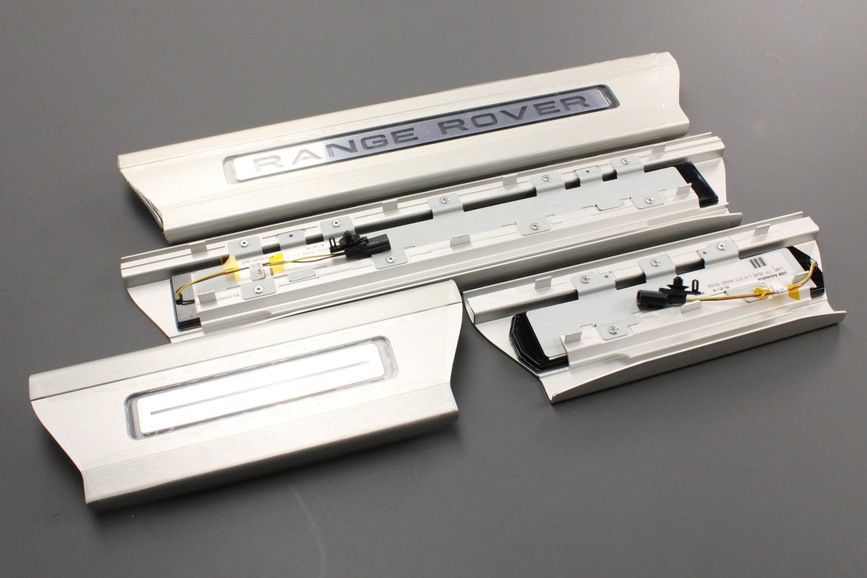 Range Rover 2013-22 illuminated door sill scuff plates VPLWS0208