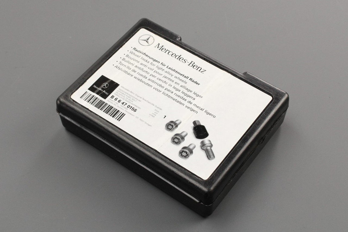 Mercedes-Benz locking wheel nuts (310) B66470156
