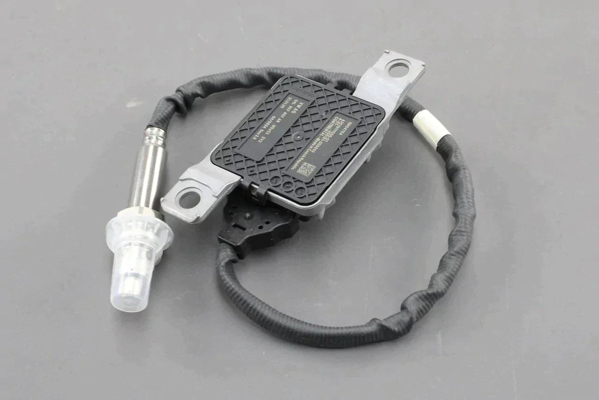 VW Transporter T6 2016-19 NOx sensor with control unit 04L907807AR