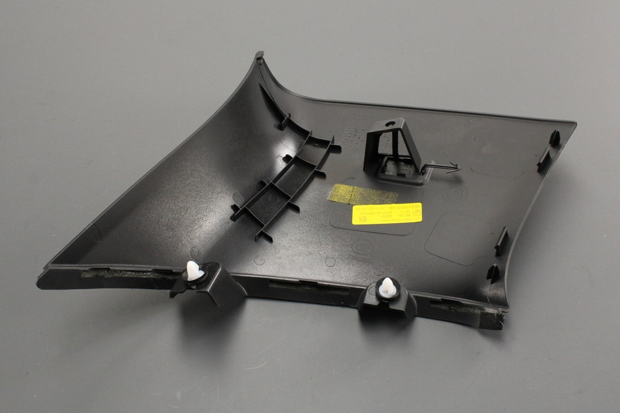 Range Rover Evoque 2012-18 interior d-pillar trim (right) LR072349