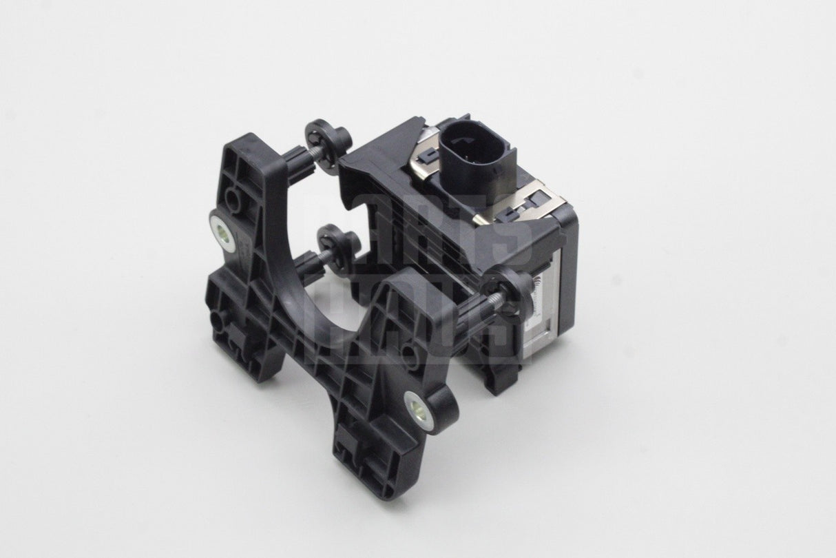 VW Passat B8 Skoda Superb 2015-2024 front ACC radar sensor 3Q0907561E
