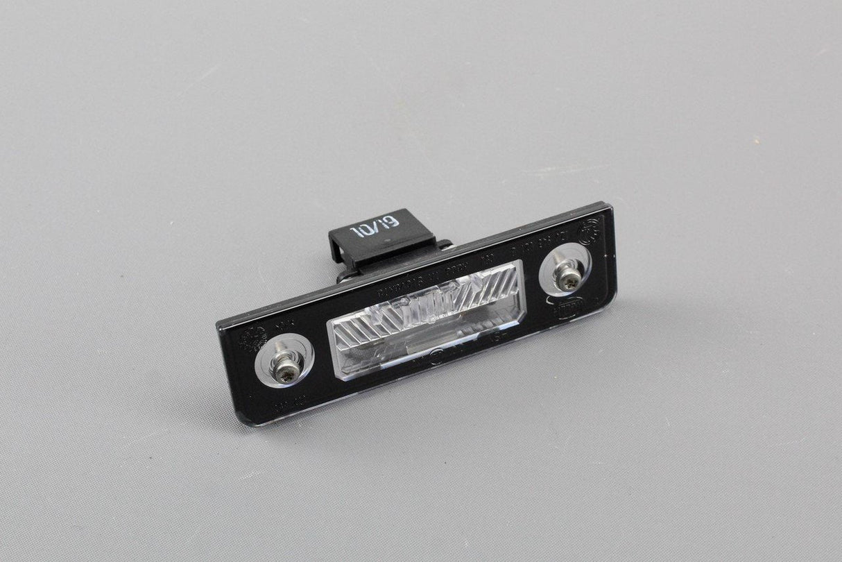 Skoda Octavia Roomster number plate light lamp halogen 1Z0943021B