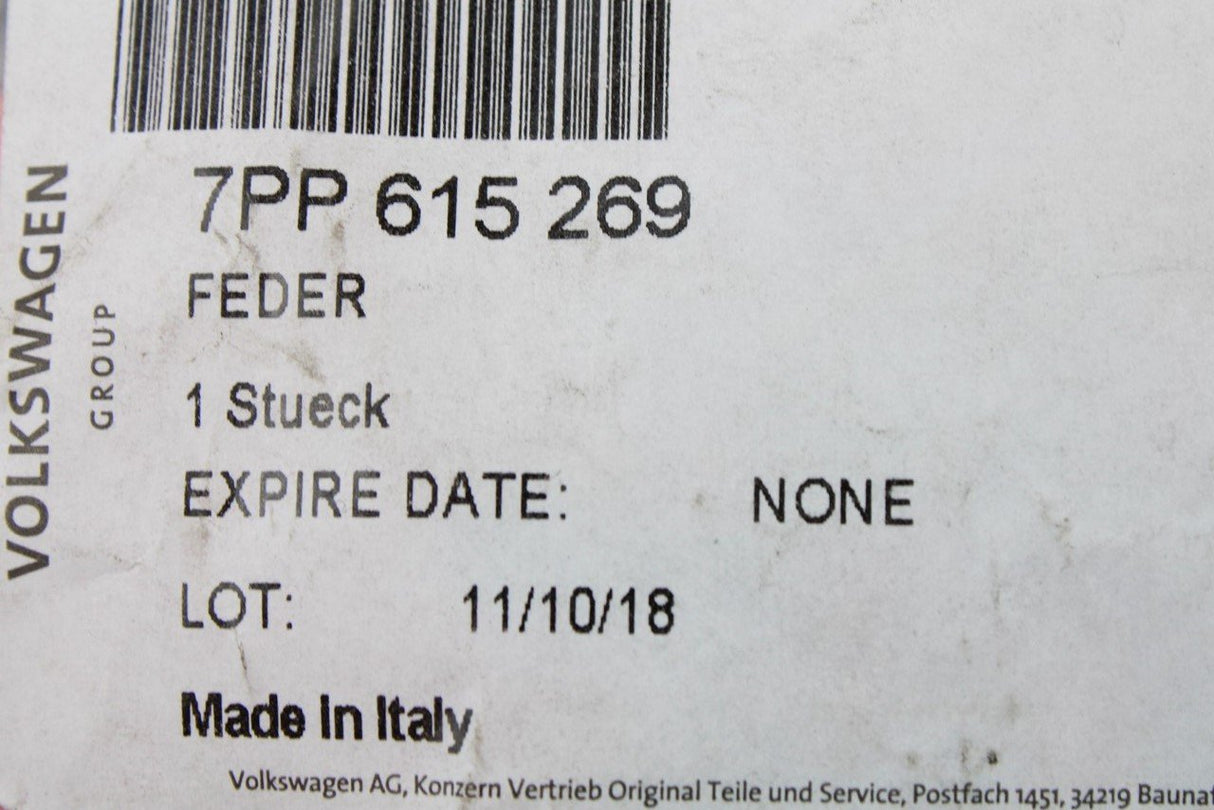VW Touareg 2011-18 rear brake pad expander spring (x1) 7PP615269