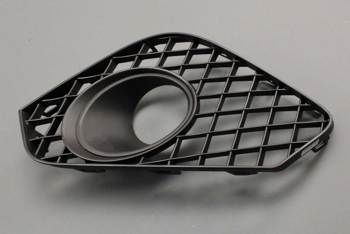 Bentley Continental GT 18-on front bumper grille (outer left) 3SD807647A