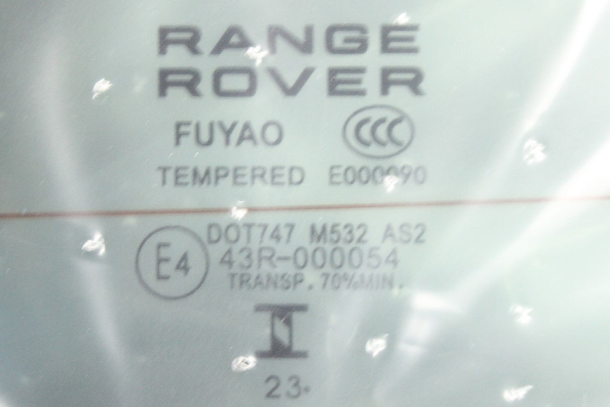 Range Rover Evoque 2012-18 rear window (5 door) LR041864