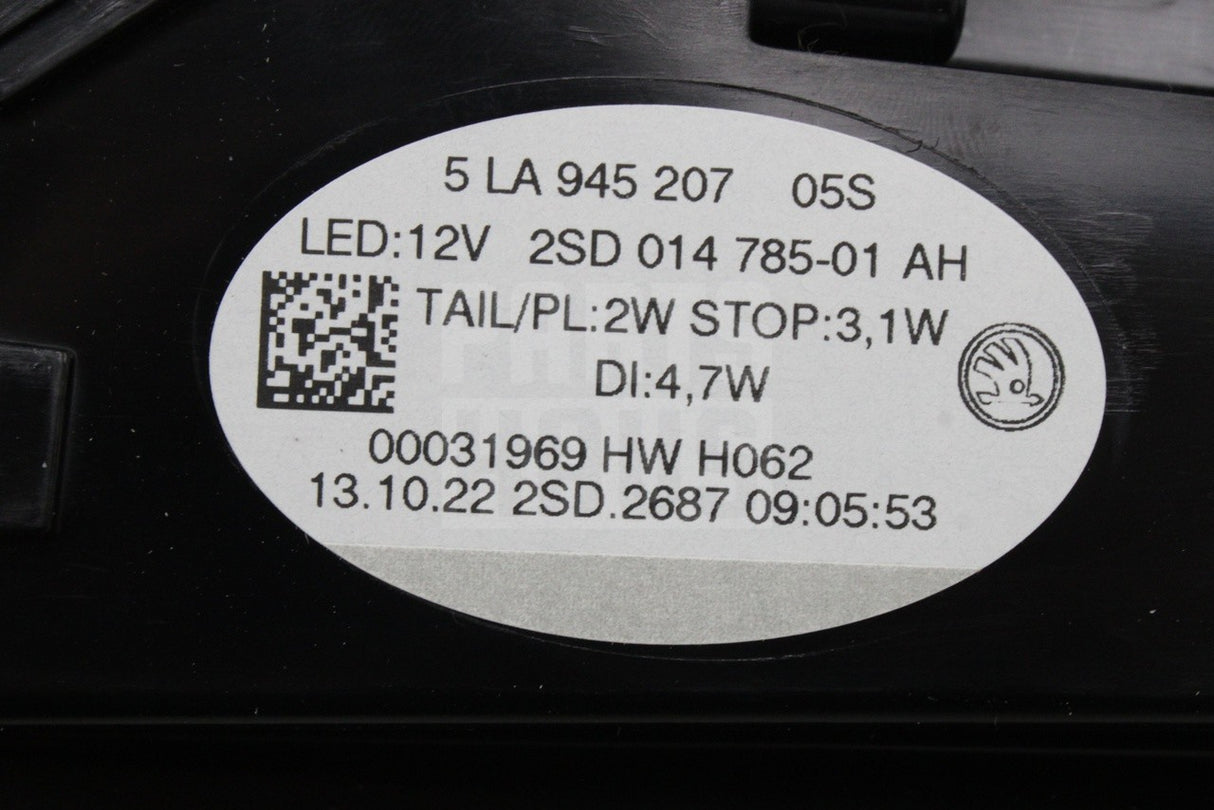 Skoda Enyaq 2021-on Elroq 2025-on LED tail light (outer left) 5LA945207