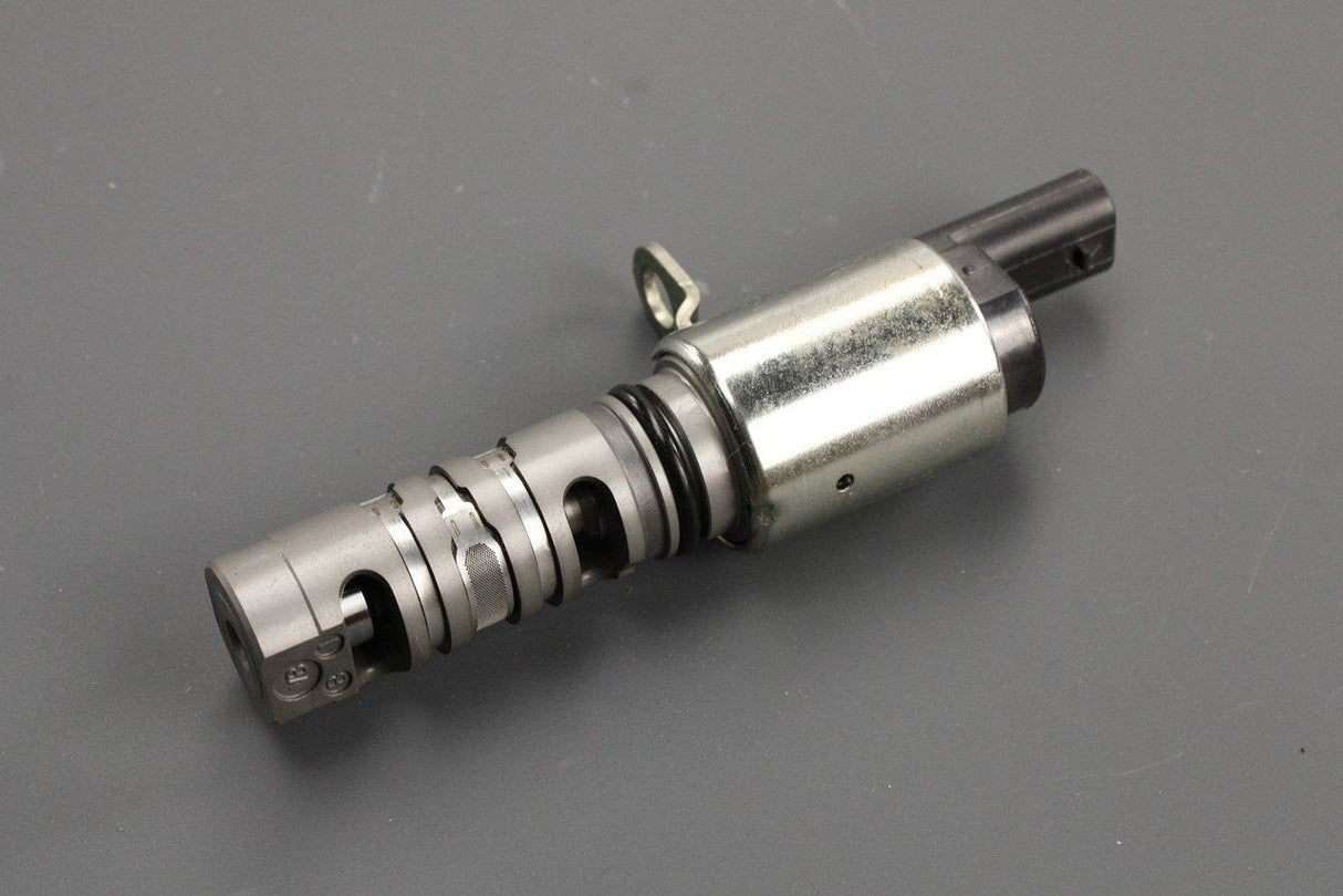 VW Golf MK7 Audi Skoda SEAT variable valve timing solenoid 04E906455D