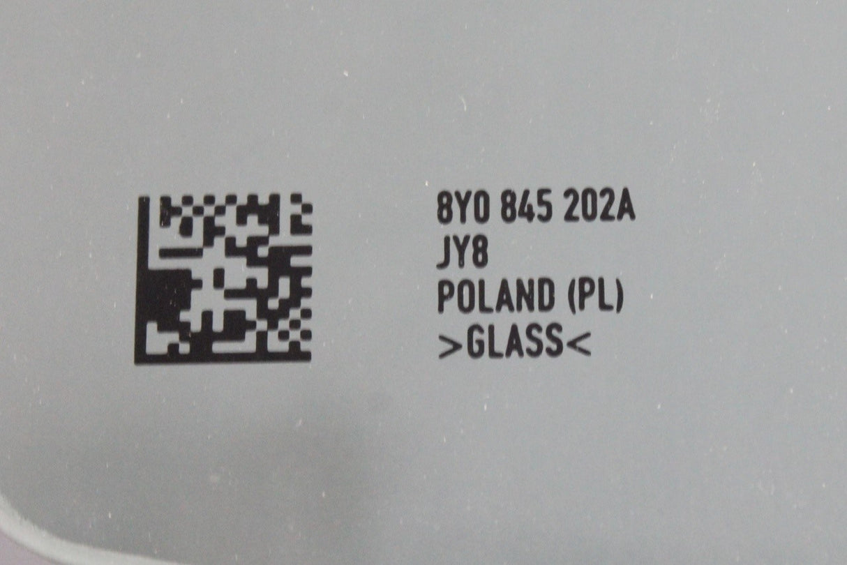 Audi A3 8Y 2022-on front door side window glass (right) 8Y0845202A