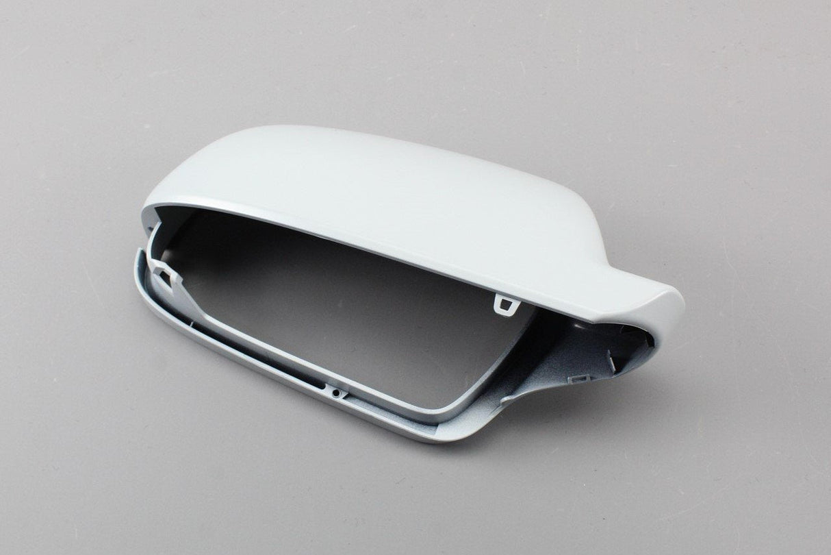 Audi A3 A4 A5 RS3 RS4 RS5 Right external mirror cover cap 8F0857528GRU