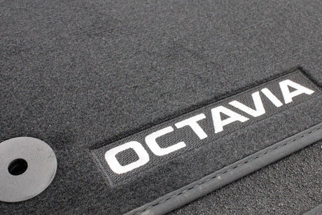 Skoda Octavia 2020-on carpet floor mats set (front & rear) 5E8061404