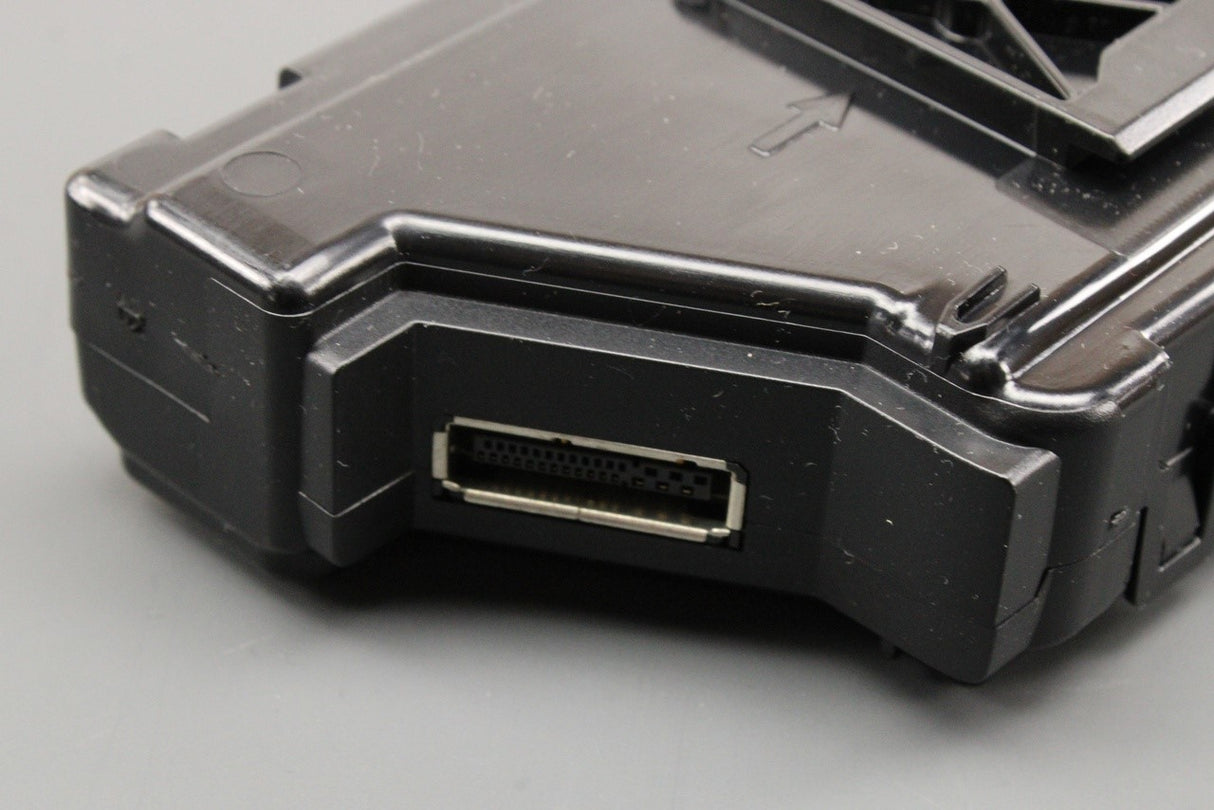 Bentley Continental media-in socket with audio gateway module 3W0035341B