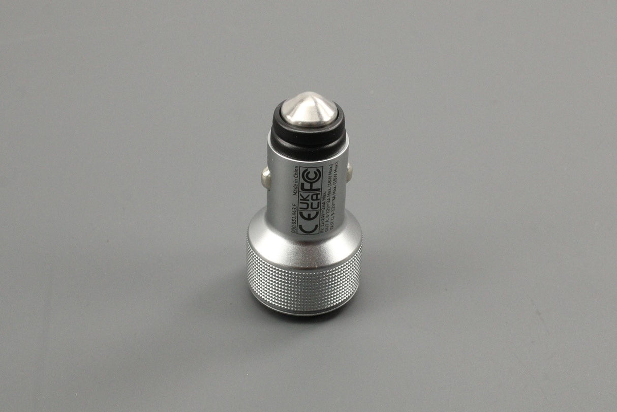 VW accessory 12V USB-A & USB-C charger plug socket 000051443F