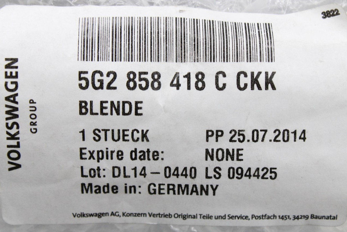 VW Golf MK7 2013-16 passenger side dashboard insert trim 5G2858418C CKK