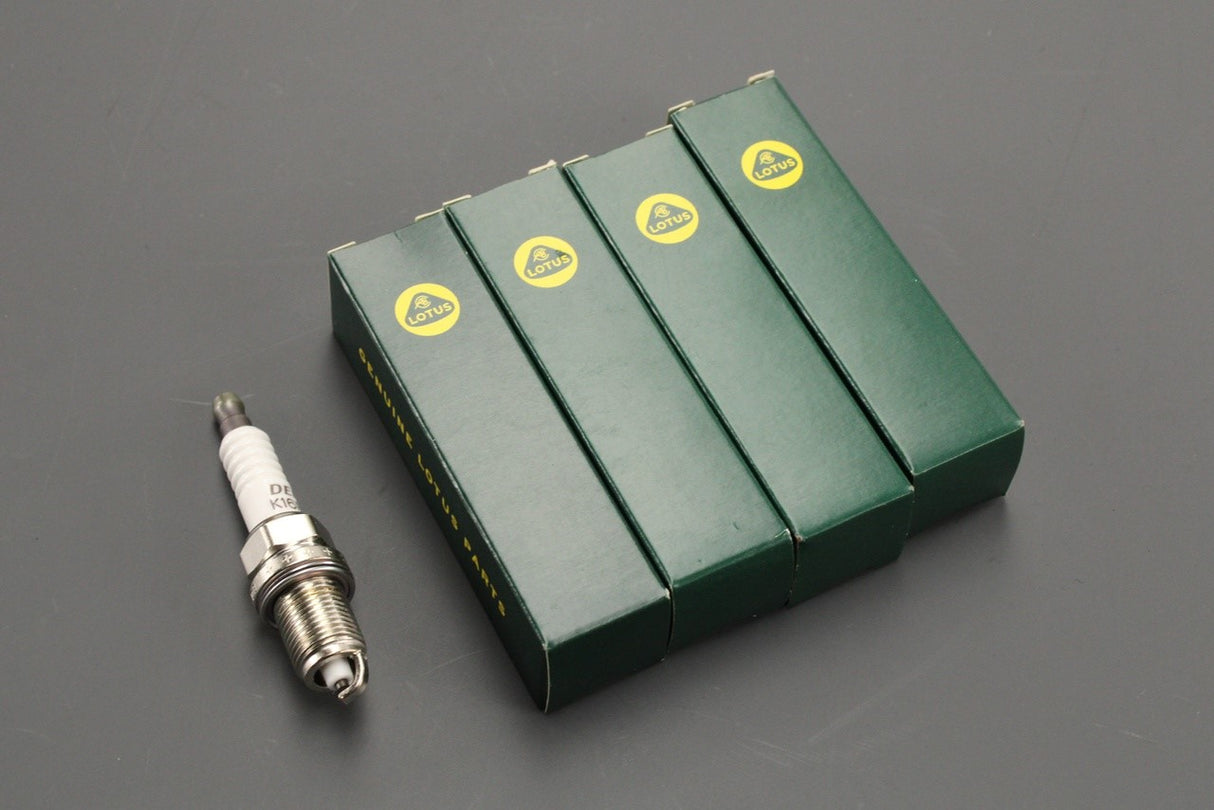 Lotus Toyota Lexus spark plugs (x4) K16RU11