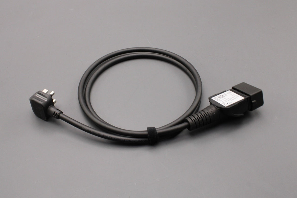 Audi Skoda charge cable for UK mains socket (Type G) 7PP971678GP