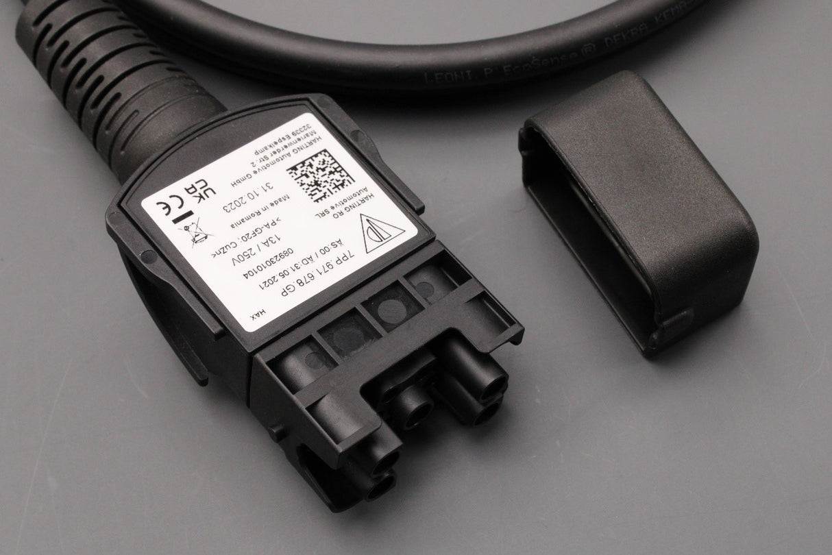 Audi Skoda charge cable for UK mains socket (Type G) 7PP971678GP