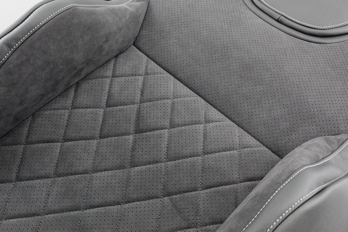 Skoda Superb 15- front right drivers backrest cover 3V0881806NMNNJ