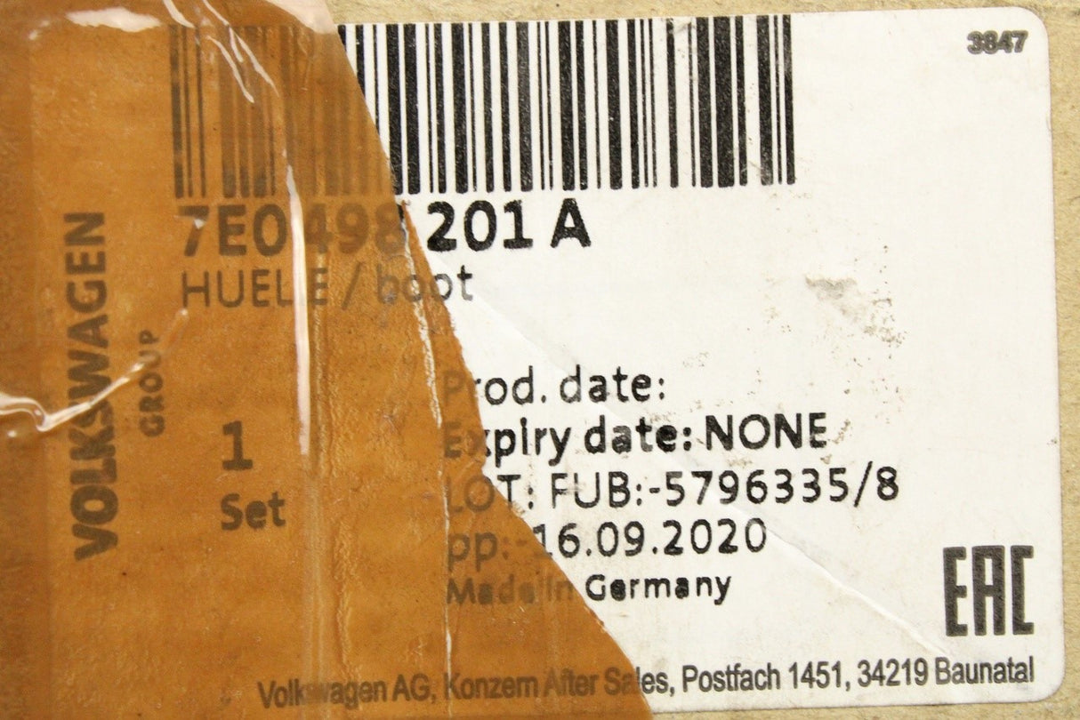 VW Transporter T6.1 2020-on drive shaft CV boot (left inner) 7E0498201A