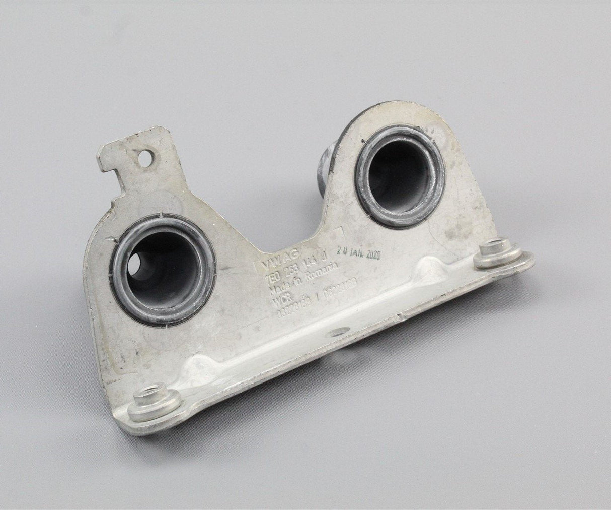 VW Transporter Caravelle T5 T6 Front exhaust rubber mount 7E0253144J