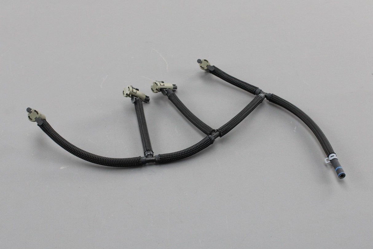 VW Transporter T6 Crafter 2.0 TDI fuel injector return lines 04L130235L