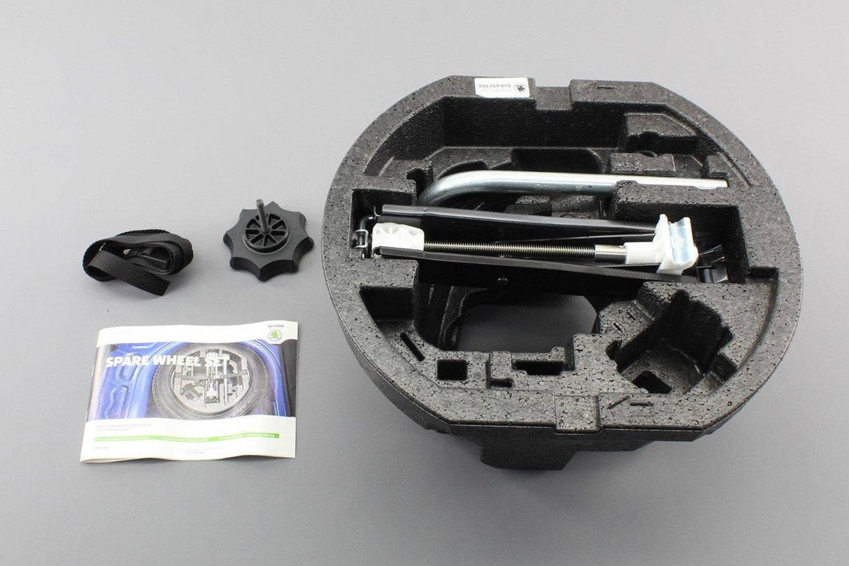 Skoda Fabia 2015 - Spare wheel tool bag kit 6V0093860