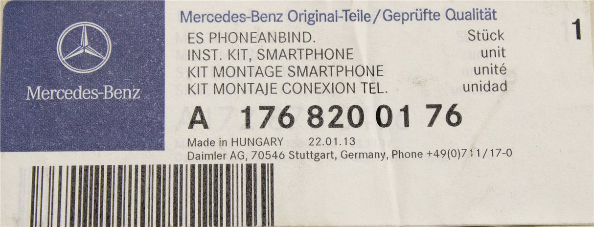 Mercedes-Benz accessory iPhone smartphone installation kit A1768200176