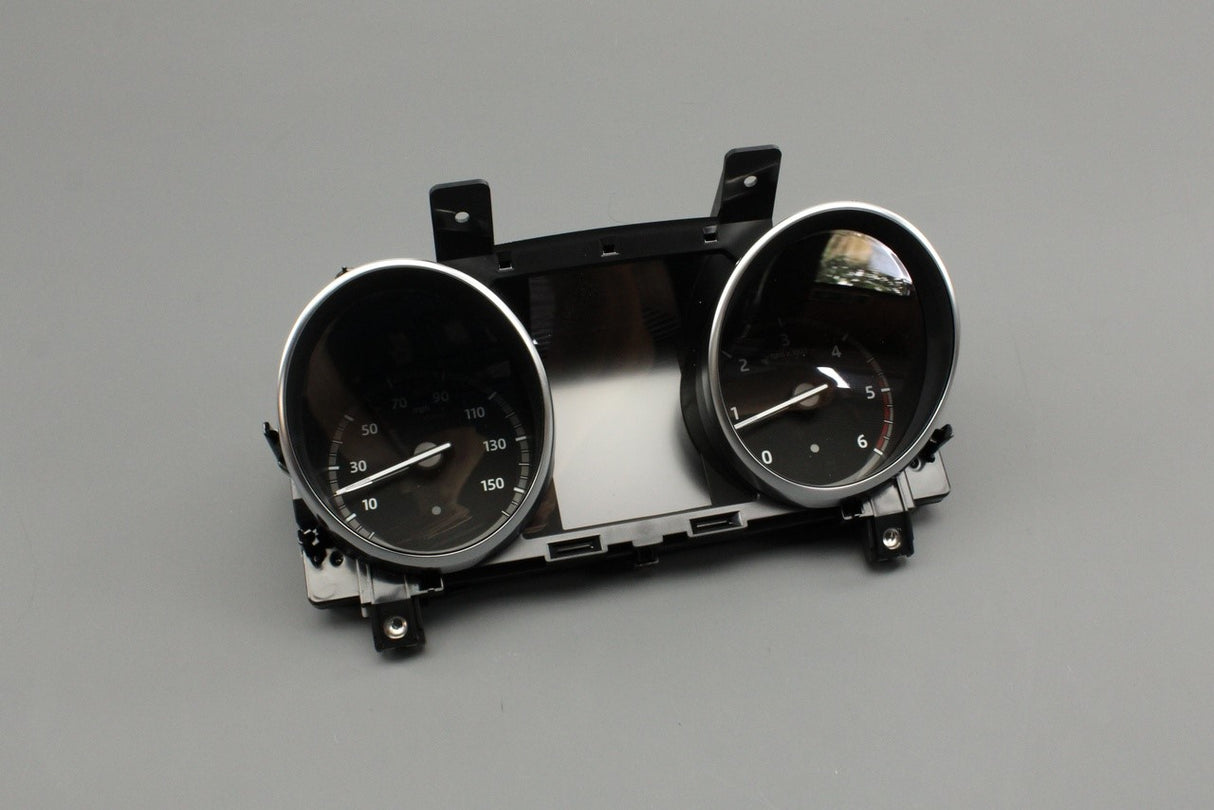 Land Rover Discovery Sport 15-on 2.0 speedo instrument cluster LR133335