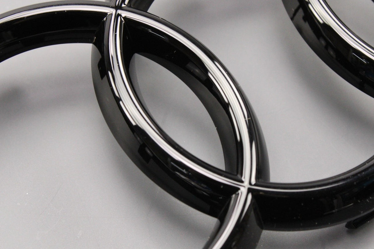 Audi e-tron GT 2021-on emblem badge (front) 4J3853605 T94