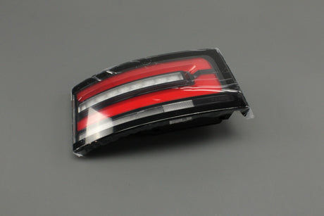 Land Rover Discovery 5 17-on rear tail light (left inner) LR126308