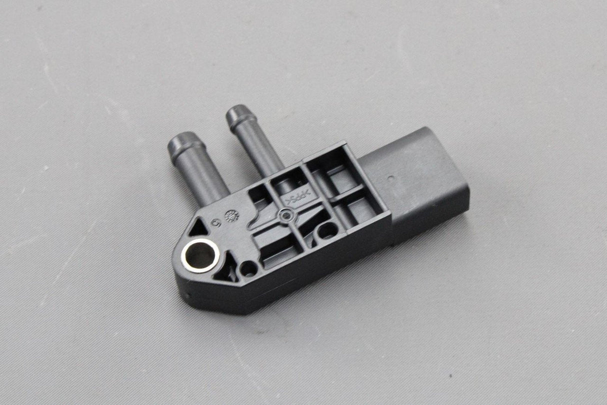 VW Audi Skoda SEAT 1.9 2.0 TDI DPF pressure difference sensor 076906051A