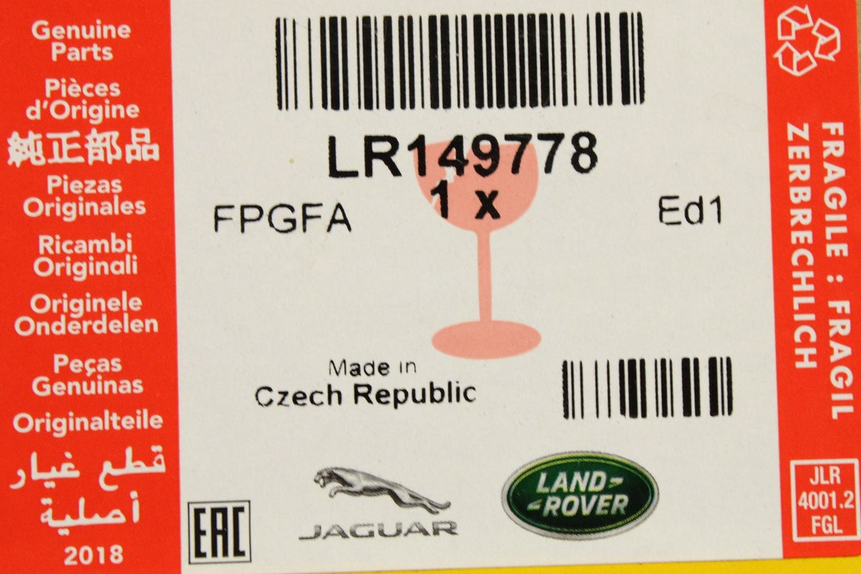 Land Rover Range Rover Evoque 19-on seat belt (front right) LR149778