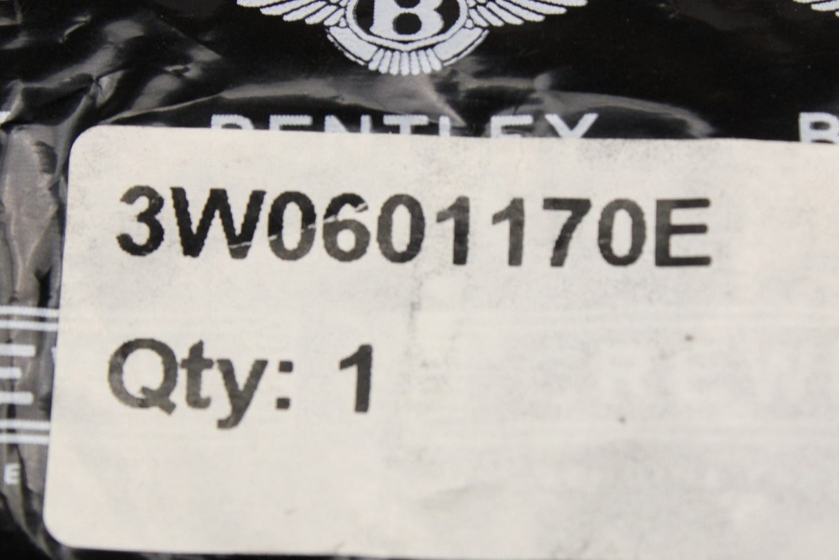 Bentley Continental Flying Spur GT GTC 04-13 centre cap (red) 3W0601170E