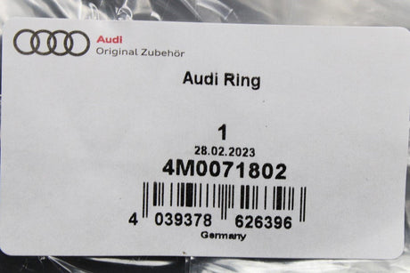 Audi Q7 SQ7 4M 2016-on rear boot lid black Audi rings badge 4M0071802