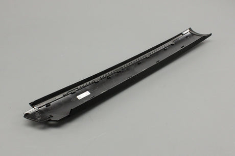 Land Rover Defender 2020-on exterior a-pillar trim (right) LR174194