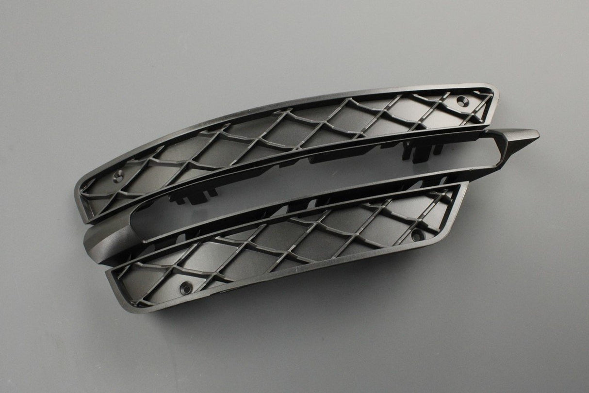 Mercedes-Benz C-Class front lower grille (right) A2048851453