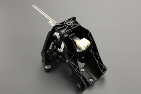 VW Transporter California T6.1 manual gear selector mechanism 7LA711025