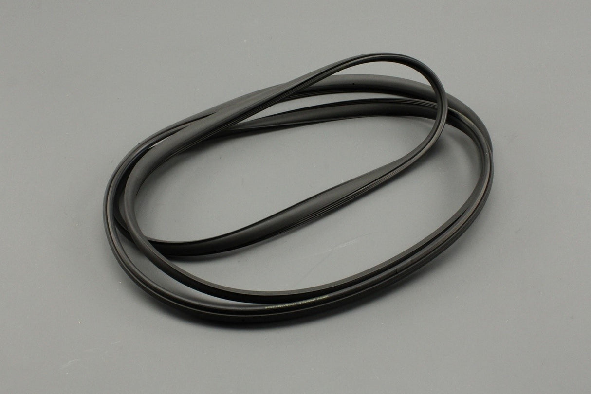 Land Rover Discovery 5 2017-on panoramic sunroof seal LR083249