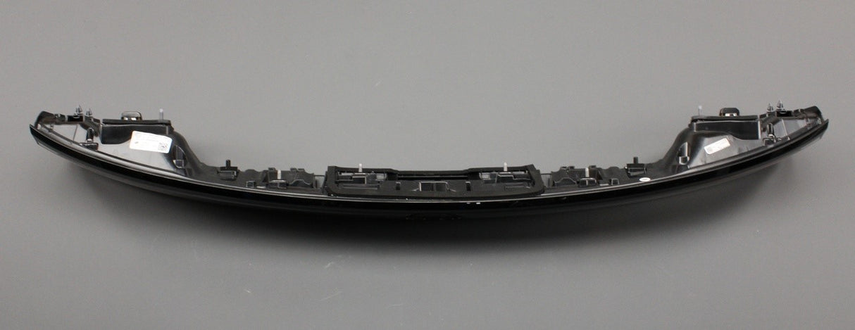 VW Taigo 2022-on centre LED tail light (RHD) 2G7945093A