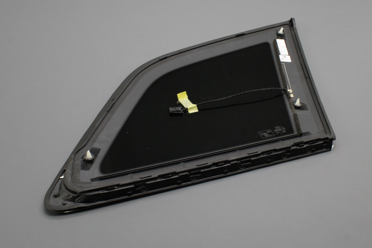 Audi Q7 2016-on rear quarter side window glass (left) 4M0845297R NVB
