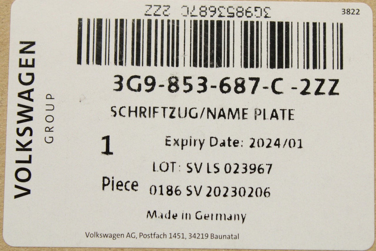 VW Passat B8 2020-2024 rear boot lid lettering badge 3G9853687C 2ZZ