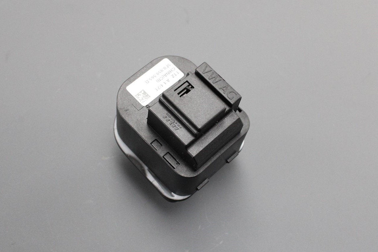 SEAT Ateca Leon electric wing mirror adjust switch 5F0959565D WHI