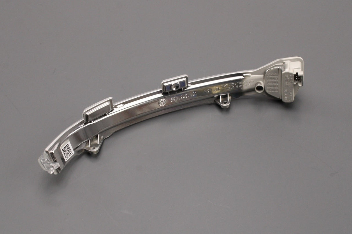 VW Golf MK7 MK7.5 Touran wing mirror indicator repeater (left) 5G0949101