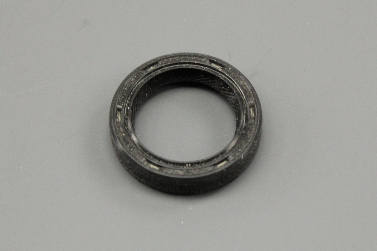 Audi A4 A6 A7 A8 Q7 RS4 RS6 RS7 4.2 R8 5.2 shaft oil seal 079103051E